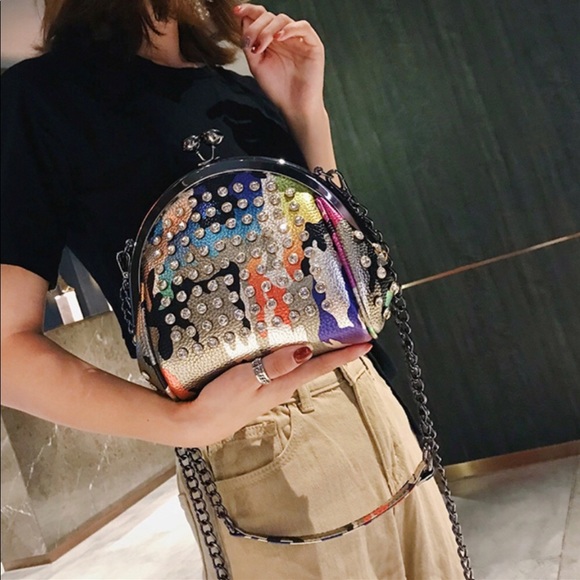 Lady Chic Rhinestones Kiss Lock PU Leather Chain Shoulder/Crossbody Bag - Picture 4 of 8